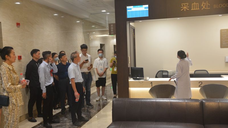 小标题：关注体检项目，全面评估健康状况